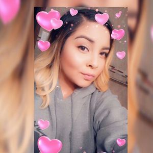 Meet your Posher, Daniela